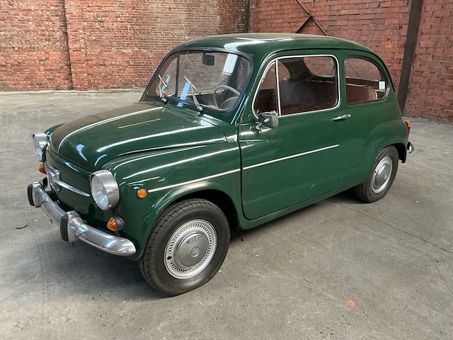 1972 - fiat 600l oldtimer - afbeelding 1 van  38