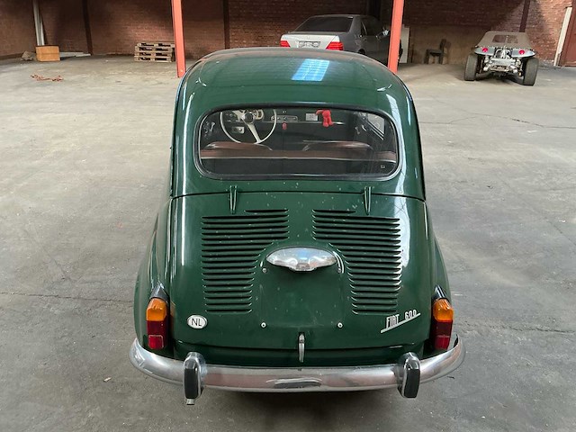 1972 - fiat 600l oldtimer - afbeelding 34 van  38