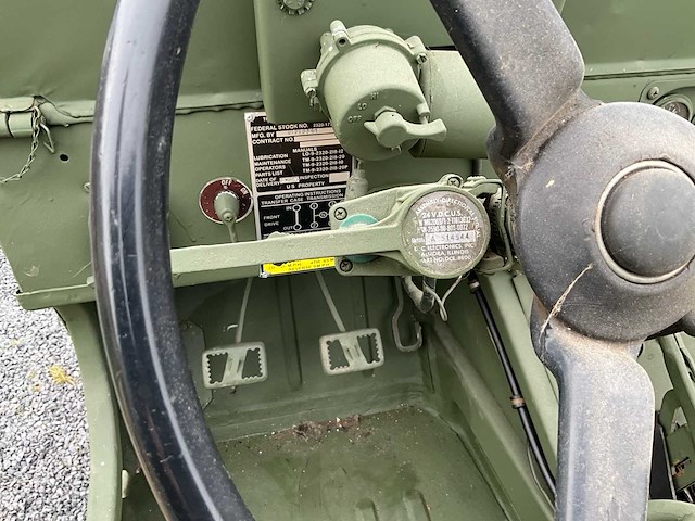 1972 ford mutt a2 legervoertuig - afbeelding 10 van  32