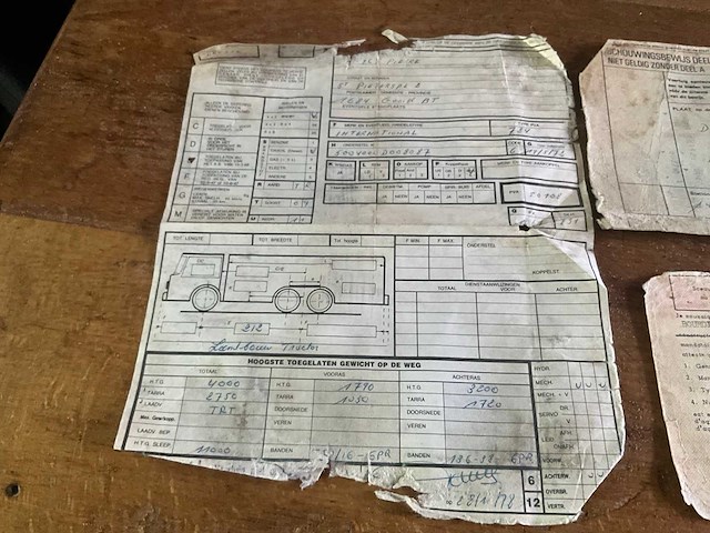 1972 mccormick 724 landbouwtractor - afbeelding 18 van  27