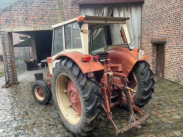 1972 mccormick 724 landbouwtractor - afbeelding 23 van  27