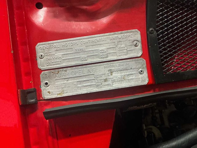 1972 opel gt 1900 oldtimer - afbeelding 21 van  32