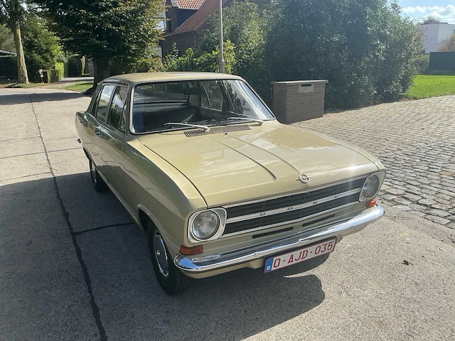 1972 opel kadett 1100 oldtimer - afbeelding 52 van  52