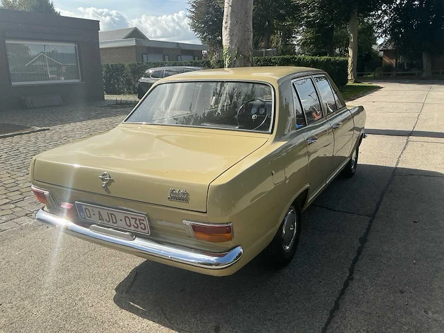 1972 opel kadett 1100 oldtimer - afbeelding 33 van  52