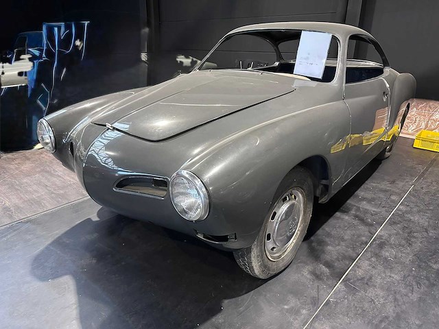 1972 volkswagen karmann ghia - afbeelding 1 van  34