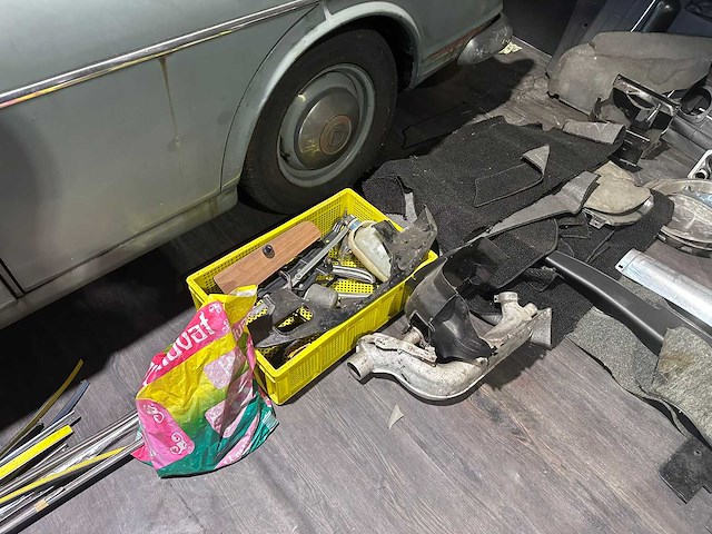 1972 volkswagen karmann ghia - afbeelding 17 van  34