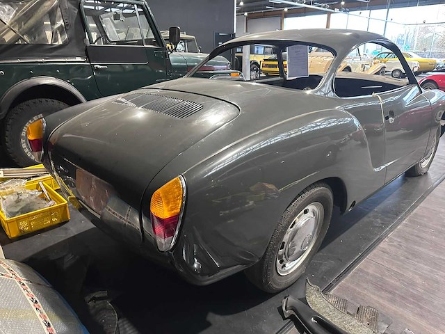 1972 volkswagen karmann ghia - afbeelding 33 van  34