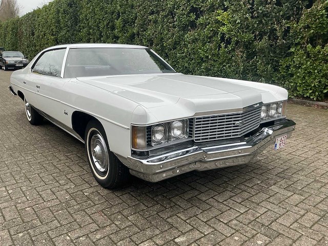 1973 chevrolet impala sedan oldtimer - afbeelding 11 van  18