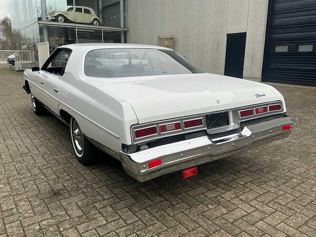 1973 chevrolet impala sedan oldtimer - afbeelding 13 van  18