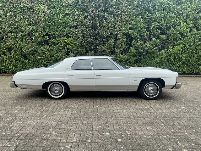 1973 chevrolet impala sedan oldtimer - afbeelding 15 van  18