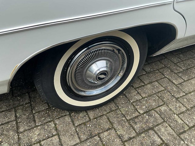 1973 chevrolet impala sedan oldtimer - afbeelding 18 van  18
