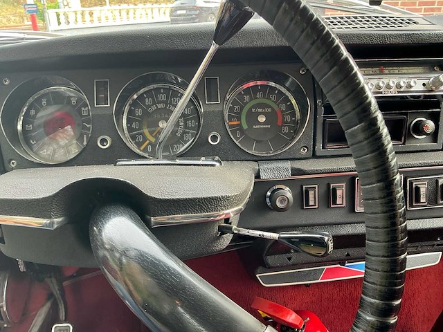 1973 citroën ds 23 pallas oldtimer - afbeelding 15 van  56