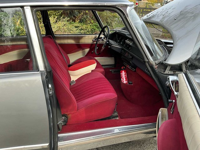 1973 citroën ds 23 pallas oldtimer - afbeelding 31 van  56