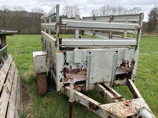 1973 deutz 6006 landbouwtractor 4wd - afbeelding 22 van  34