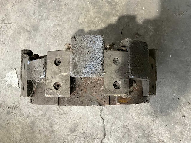 1973 dormac rv600 vlakslijpmachine - afbeelding 13 van  20