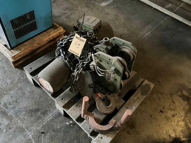 1973 stahl p20 elektrische kettingtakel - afbeelding 1 van  6