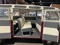 1973 volkswagen t1 samba 23 windows oldtimer - afbeelding 1 van  2
