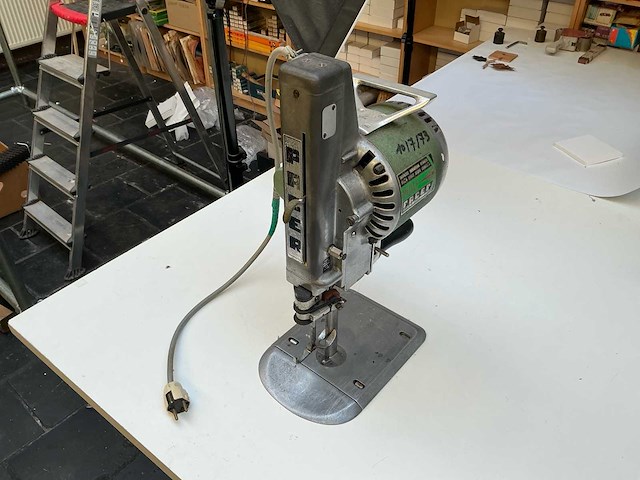 1973 wolf matrassnijder - afbeelding 7 van  7