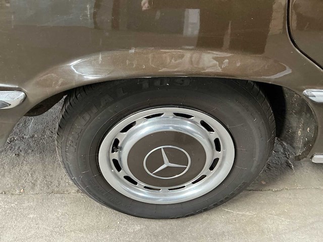 1974 - mercedes 450se oldtimer - afbeelding 8 van  34