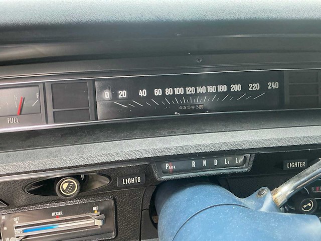 1974 chevrolet impala sedan oldtimer - afbeelding 6 van  19