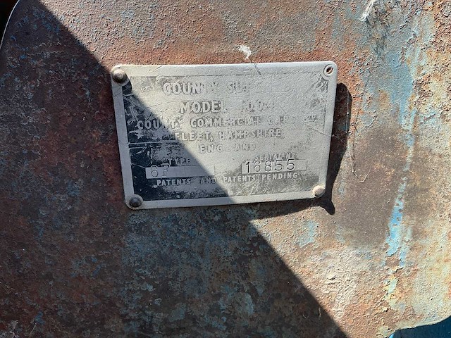 1974 county 1004 / 6f oldtimer tractor - afbeelding 14 van  25