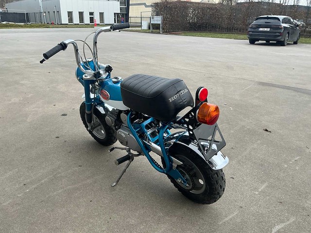 1974 honda monkey z50a brommer - afbeelding 3 van  5