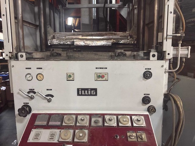 1974 illig ua100ed thermovormmachine - afbeelding 7 van  11