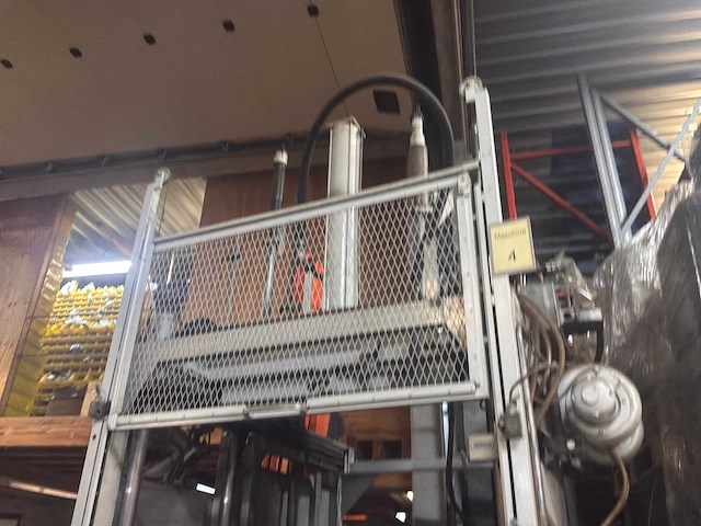 1974 illig ua100ed thermovormmachine - afbeelding 9 van  11