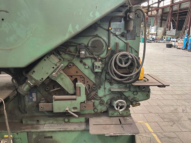 1974 muhc une bender kbl80-40 pons- en knipmachine - afbeelding 9 van  10