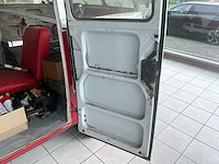 1974 volkswagen kombi oldtimer - afbeelding 15 van  31