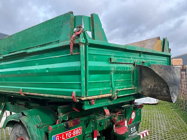 1975 kipper - afbeelding 13 van  25