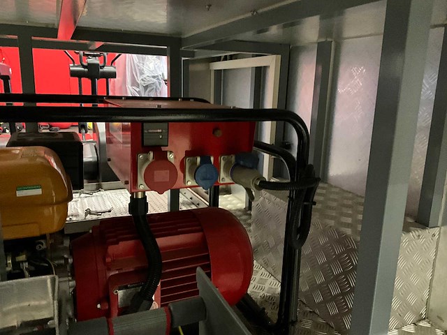 1975 minimax p1000 schuimpoedercontainer - afbeelding 5 van  13