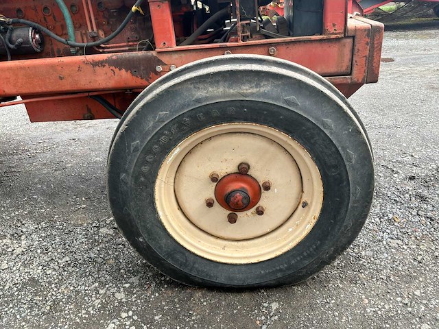 1975 renault 951 antieke tractor - afbeelding 19 van  32