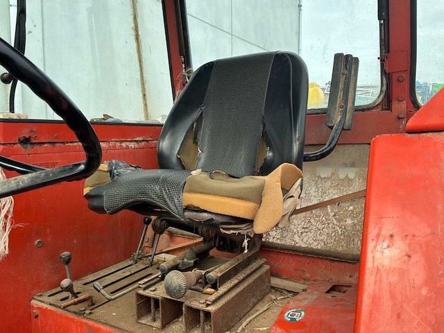 1975 renault 951 antieke tractor - afbeelding 2 van  29