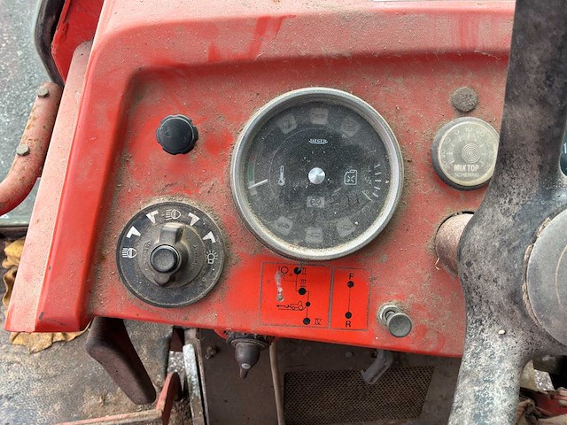 1975 renault 951 antieke tractor - afbeelding 7 van  29