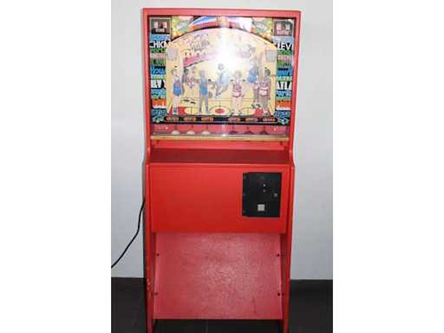 1976 - - speelautomaat - afbeelding 2 van  7