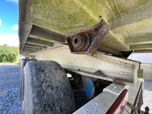 1976 benalu 382a semitrailer - afbeelding 22 van  34