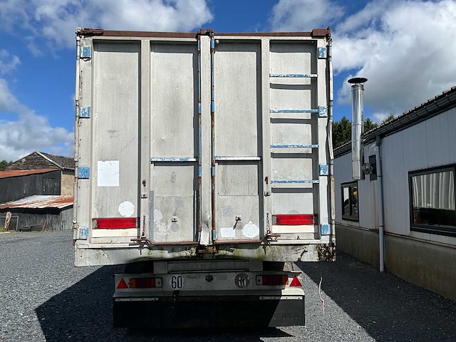 1976 benalu 382a semitrailer - afbeelding 32 van  34