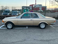 1976 mercedes 280ce oldtimer personenauto - afbeelding 12 van  22