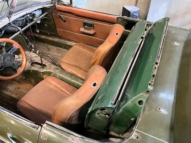 1976 mg b oldtimer(restauratieproject) - afbeelding 22 van  41
