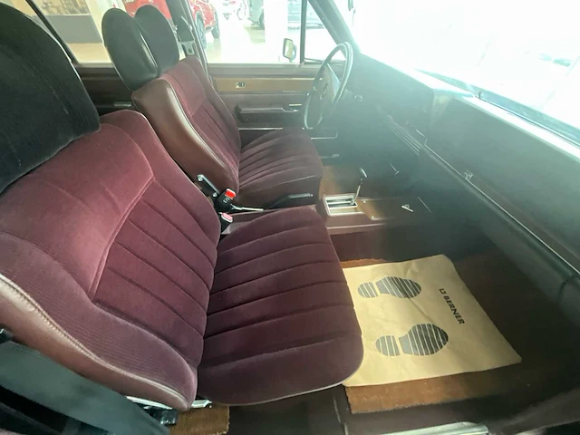1976 opel diplomat 5.4 ( collector item) oldtimer - afbeelding 3 van  38