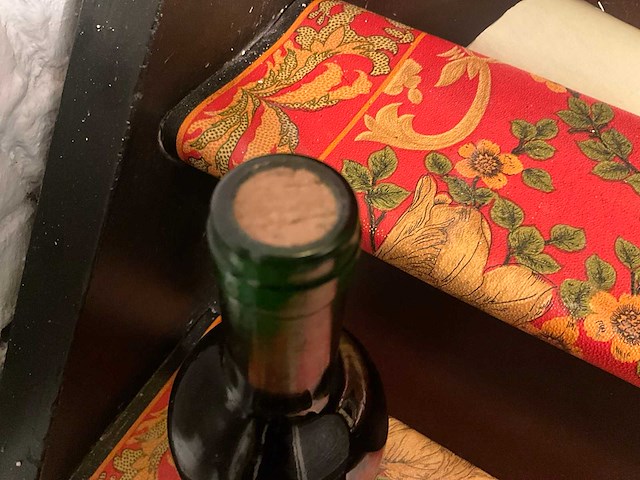 1976 pauillac chateau padarnac fles rode wijn - afbeelding 4 van  4