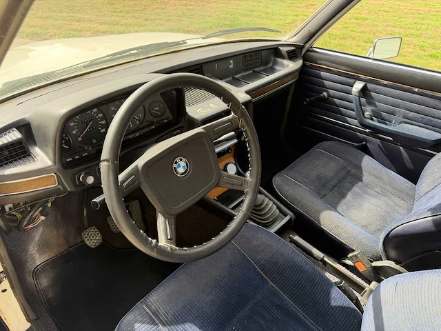 1977 bmw 518 - afbeelding 6 van  35