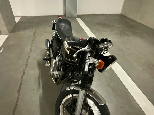 1977 honda cb550k3 - oldtimer motorfiets - afbeelding 13 van  26