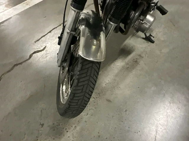 1977 honda cb550k3 - oldtimer motorfiets - afbeelding 18 van  26