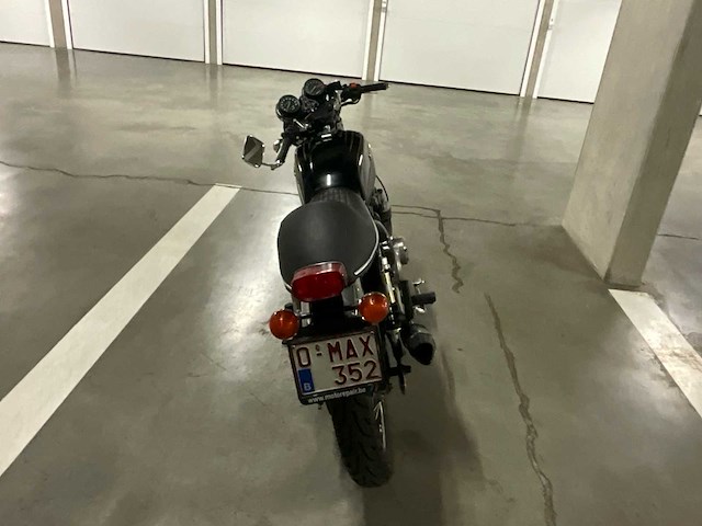 1977 honda cb550k3 - oldtimer motorfiets - afbeelding 15 van  20