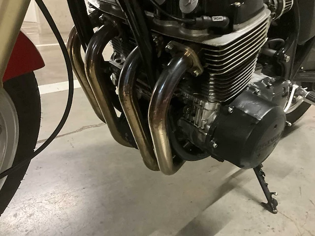 1977 honda cb750 -oldtimer motorfiets - afbeelding 11 van  21
