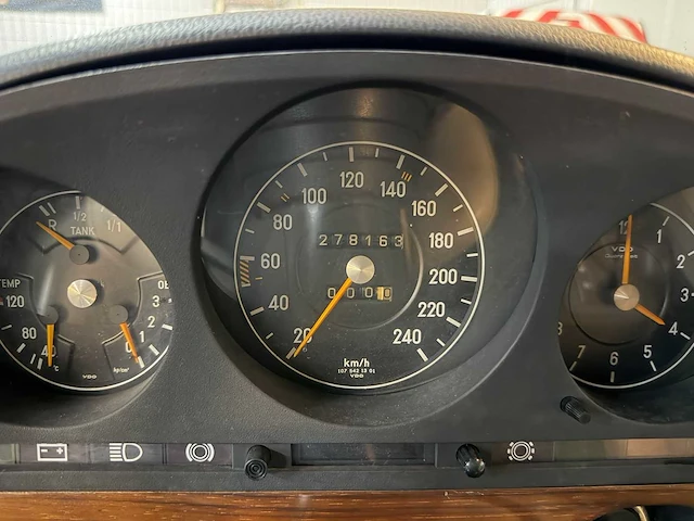 1977 mercedes - 289 - oldtimer - afbeelding 6 van  25