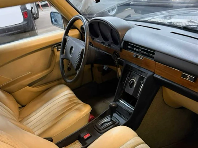 1977 mercedes - 289 - oldtimer - afbeelding 7 van  25
