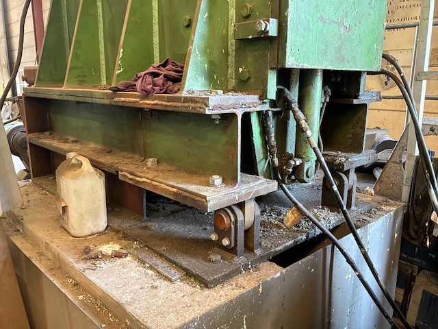 1977 schleifenbaun & steinmetz kraag rolmachine bodemplaat bordel machine - afbeelding 9 van  13